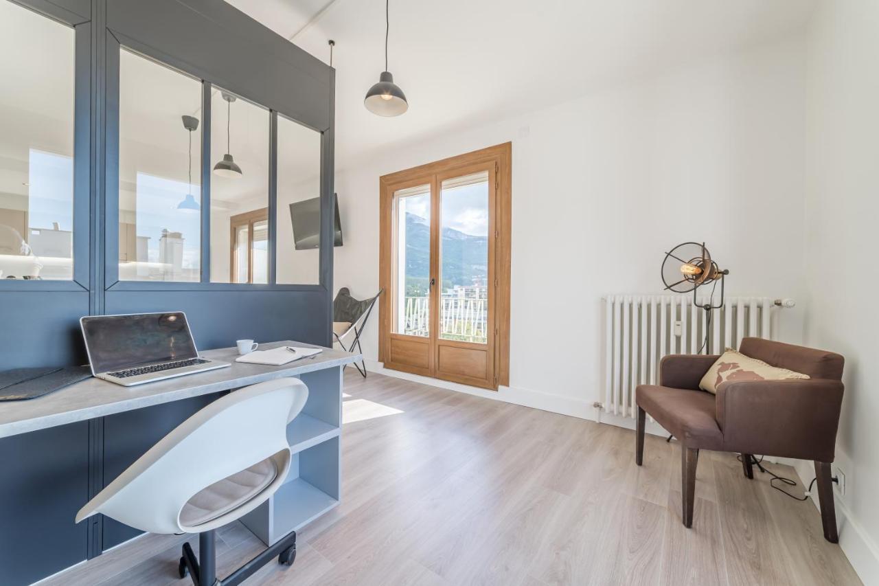 Vue Sensationnelle - Wifi Fibre - Arrivee Autonome Apartment Chambery Bagian luar foto
