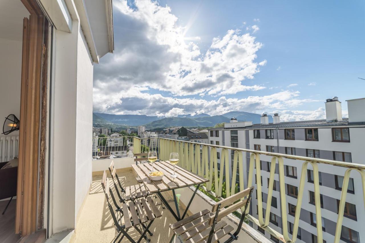 Vue Sensationnelle - Wifi Fibre - Arrivee Autonome Apartment Chambery Bagian luar foto
