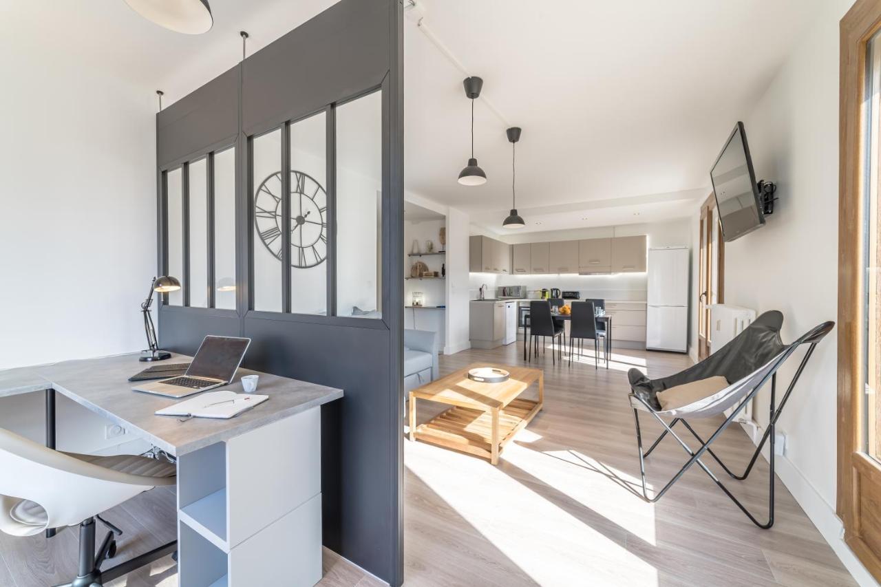 Vue Sensationnelle - Wifi Fibre - Arrivee Autonome Apartment Chambery Bagian luar foto